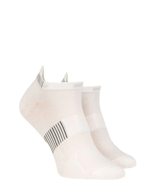 Chaussettes Pour Hommes On Running Ultralight Low Sock 34600863-white-black 4 Chaussettes Pour Hommes On Running Ultralight Low Sock 34600863-white-black -On Running.fr 080 34600863 white black 01